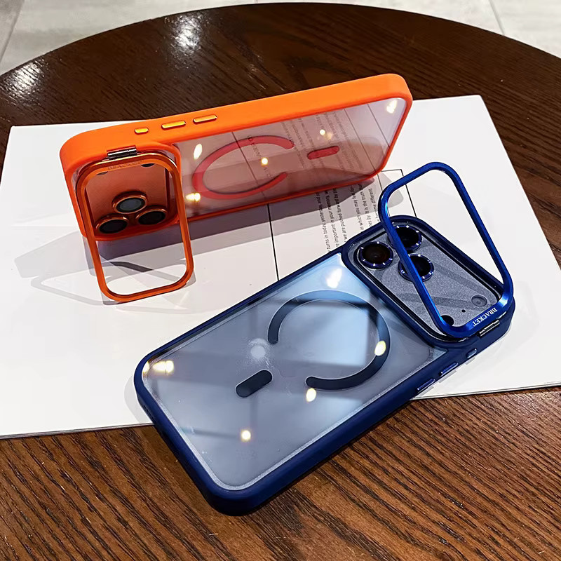 QIXTWO Magnetische iPhone Hülle mit Objektivhalter und kabelloser Ladefunktion, transparent und pink, stoßfeste Schutzhülle für iOS-Modelle - Bild 2