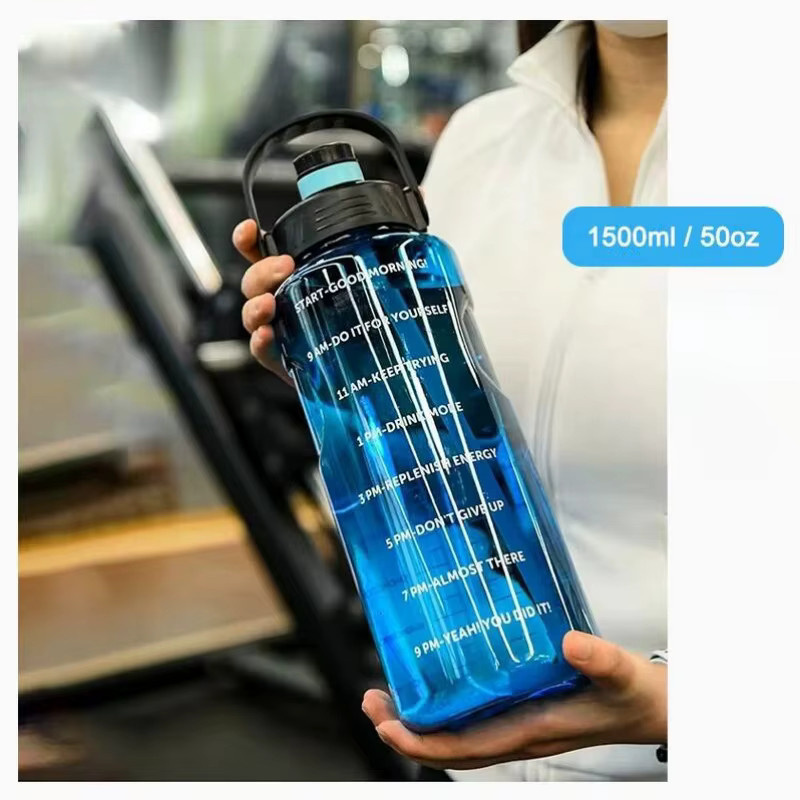 Fantia Sport-Wasserflasche in Blau mit großem Fassungsvermögen, auslaufsicherem Strohhalm und Zeitmarkierung für Sport und Outdoor - Bild 3