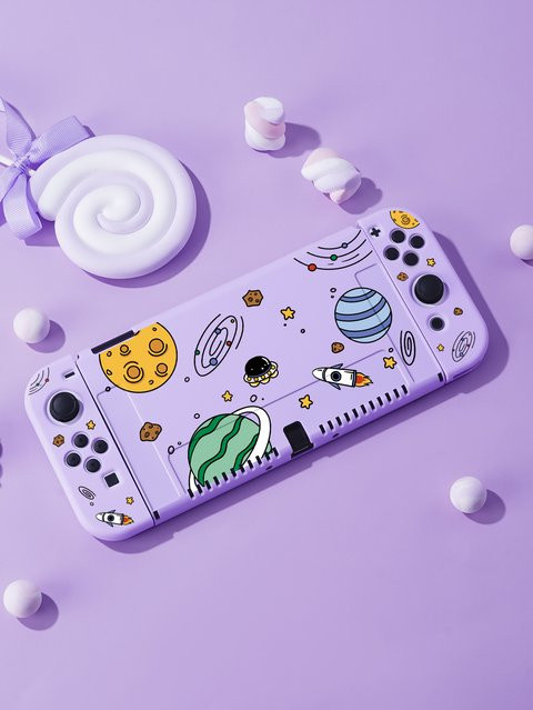 Nintendo Switch OLED Schutzhülle mit abnehmbaren Joy-Con Handschuhen in Lila - Bild 1
