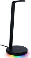 Razer Base Station V2 Chroma Halterung in Schwarz mit USB-A und 3,5 mm Klinkenanschluss - Bild 1