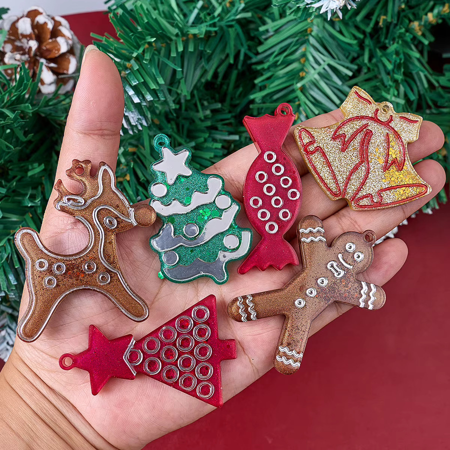 UDOCOOL Silikonformen für Weihnachtsornamente und DIY-Schmuck mit Motiven wie Lebkuchenmann, Elch und Schneeflocke in Multicolour - Bild 4