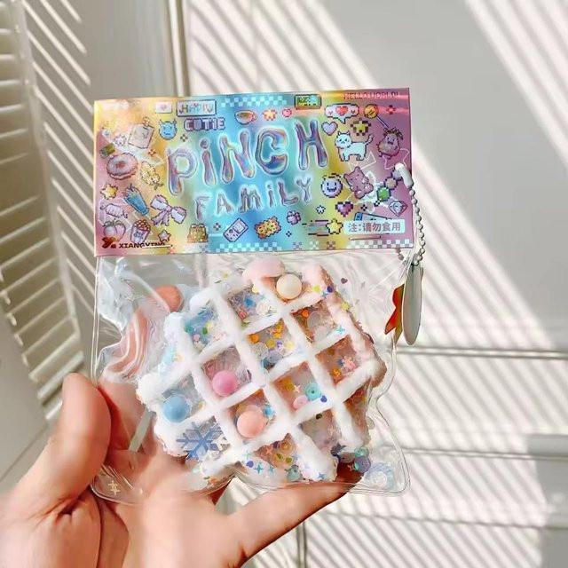 Taba Squishy Kuchen Donut, Sensorisches Fidget Spielzeug - Bild 1