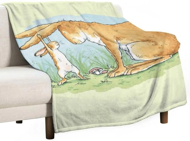 Warme Tagesdecke mit klassischer Hasenillustration als Sofa-Quilt, Grau, B/H: 100 x 130 cm - Bild 1