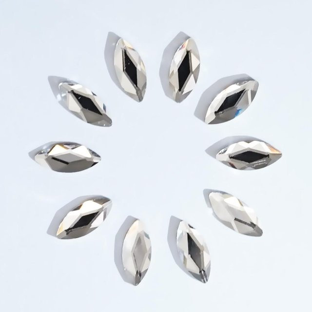 3 Stück Zahnschönheits-Edelsteine, Diamantfarben, Unisex - Bild 1