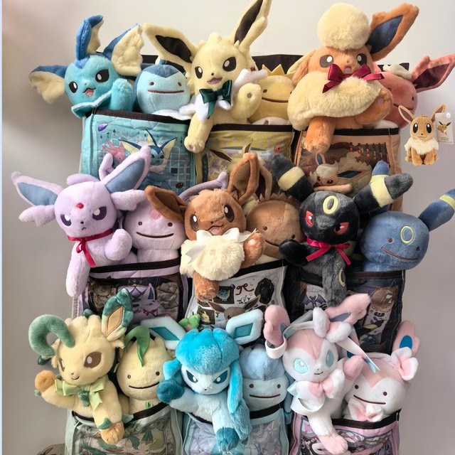 DUODUOBAO Pokemon Eevee Familie Plüschtier-Set, Sylveon Umbreon Vaporeon Flareon Pikachu, Stofftier-Puppen - Bild 1