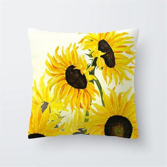 Gelbe Kissenhülle mit geometrischem Muster und Kurzplüsch-Druck von JMG Clothing, B/H: 50 x 50 cm - Bild 1