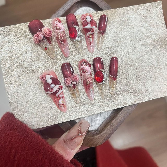 Qsezeny Künstliche Nägel, Stiletto, Rot, Glänzend, 10 Stück - Bild 1