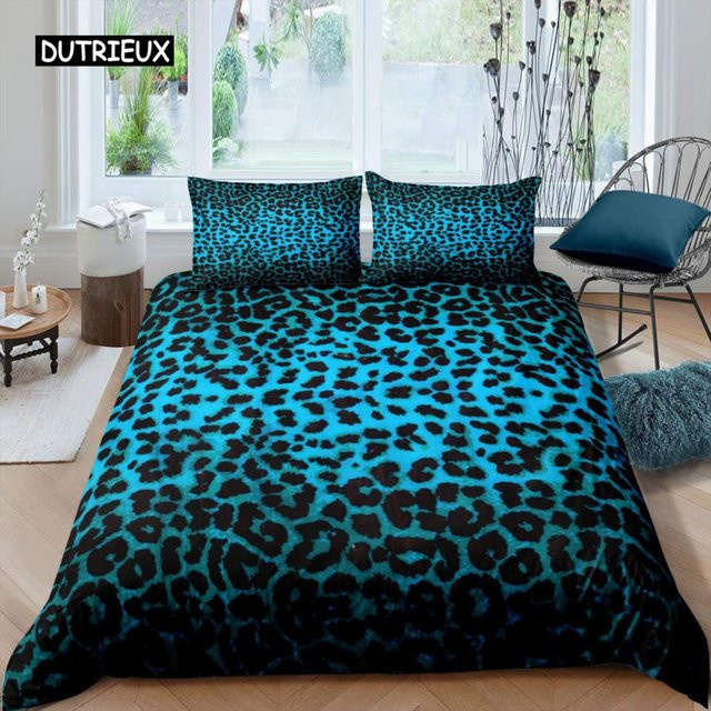 Bettwäsche-Set Binchi Outdoor Product aus Mikrofaser mit Leopardenmuster und roten Rosenblüten, Braun/Rot/Blau, B/H: 140 x 210 cm - Bild 1
