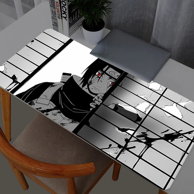 Bandai Naruto Itachi Uchiha XXL Gaming Mauspad in Multicolour - Bild 1