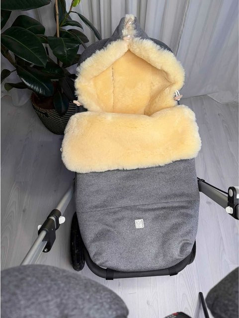 Kaiser Lammfellfußsack LILLY aus Wolle und Polyester B/T/H: 45 x 45 x 12 cm - Bild 1