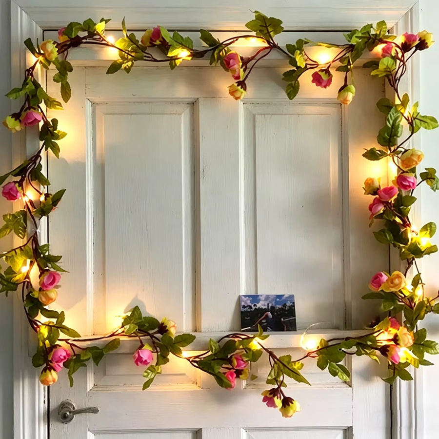 KIKIELF LED-Rosen-Lichterkette in Warmweiß mit grünen Akzenten, batteriebetrieben, ideal für Garten, Party und Hochzeit - Bild 4