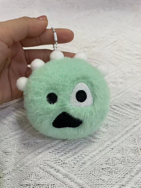 Anhänger mit Kette, Cortisball Plüschball, Unisex - Bild 1