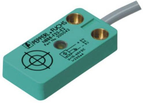 Pepperl+Fuchs Induktiver Sensor NBN10-F33-E2-M 220781 PNP in Grün - Bild 1