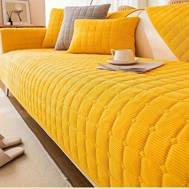 Rutschfester Plüsch-Sofabezug von Your Warm Home in Gelb, universeller Couchbezug aus Samt, B/T: 110 x 240 cm - Bild 1