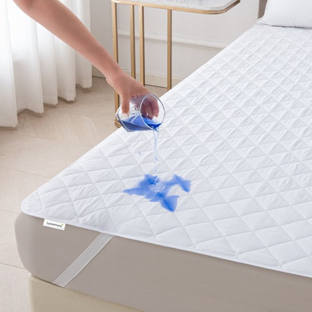 Wasserdichter Matratzenschoner LyssioHome in Weiß, gesteppte Matratzenauflage mit elastischen Eckbändern, waschbar, passend für Matratzen bis 30 cm Höhe, B/T: 140 x 200 cm - Bild 1