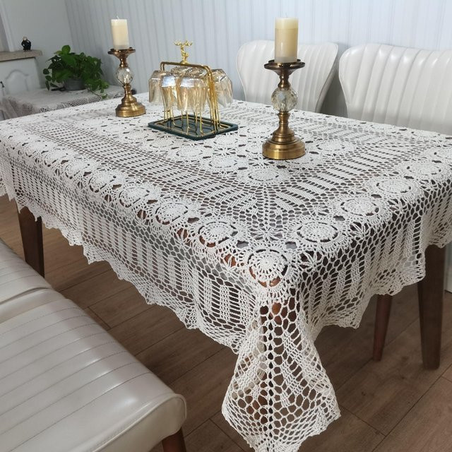 Handgehäkelte Baumwoll-Tischdecke von Binchi mit floraler Spitze in Beige - Bild 1