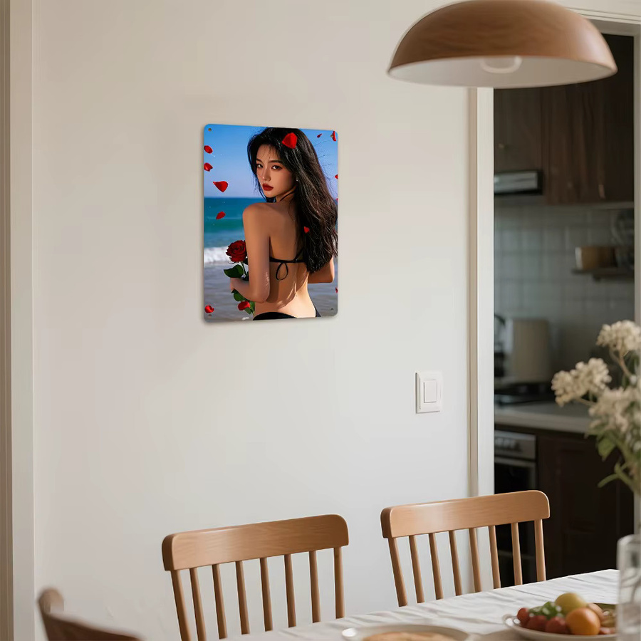 HELLOYOUNG Pop-Art Wandkunst aus Metall mit Motiv einer sexy Lady und Rosen in Multicolour, Breite: 30,48 cm, Höhe: 30,48 cm - Bild 5