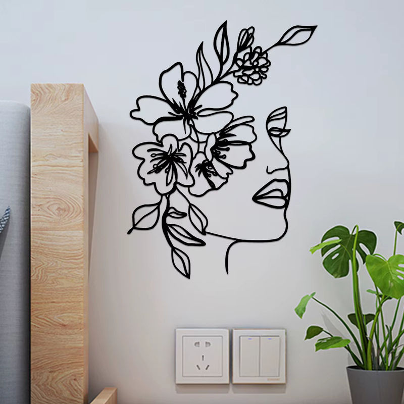 Minimalistische Wanddekoration aus Metall in Schwarz mit Frauengesicht und Blumen als hängende Kunst für Wohnzimmer, Schlafzimmer oder Badezimmer, B/H: 40 x 40 cm - Bild 2