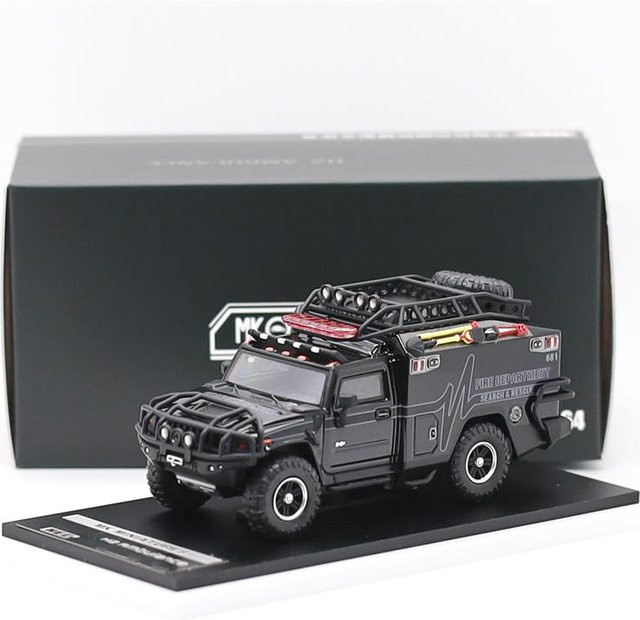 Mk Miniatures 2003 Suburban / Deville / H2, Diecast Modellauto, 1:64 - Bild 1