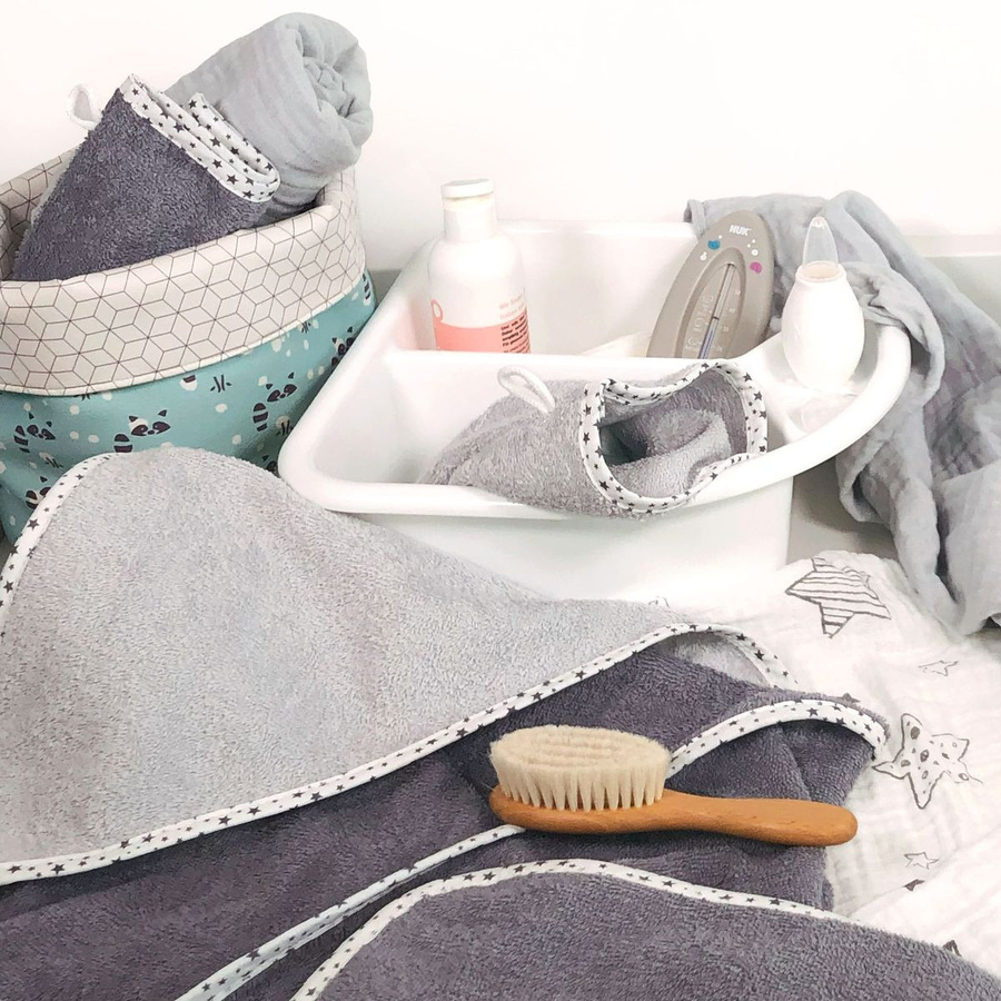 Wörner Waschhandschuhe aus Baumwolle, 10er Pack, Grau mit Sternen-Design - Bild 3