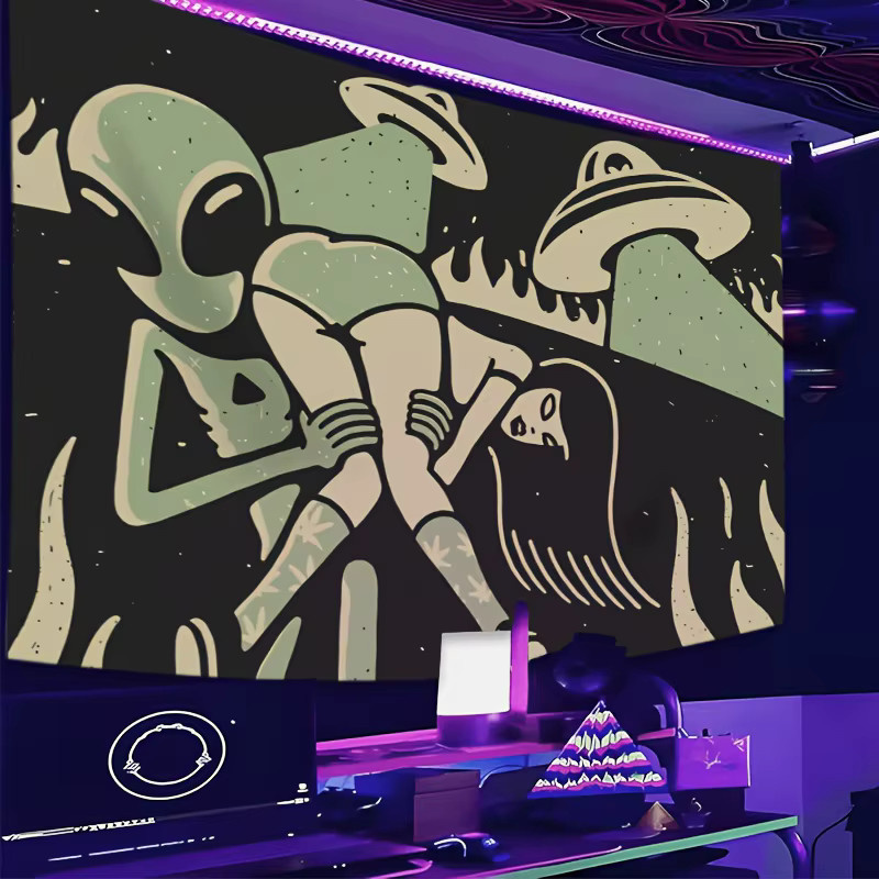 VIKAMA Alien Wandteppich Illustration in Grün als skurriler Wandbehang für dein Wohnzimmer oder Schlafzimmer - Bild 4