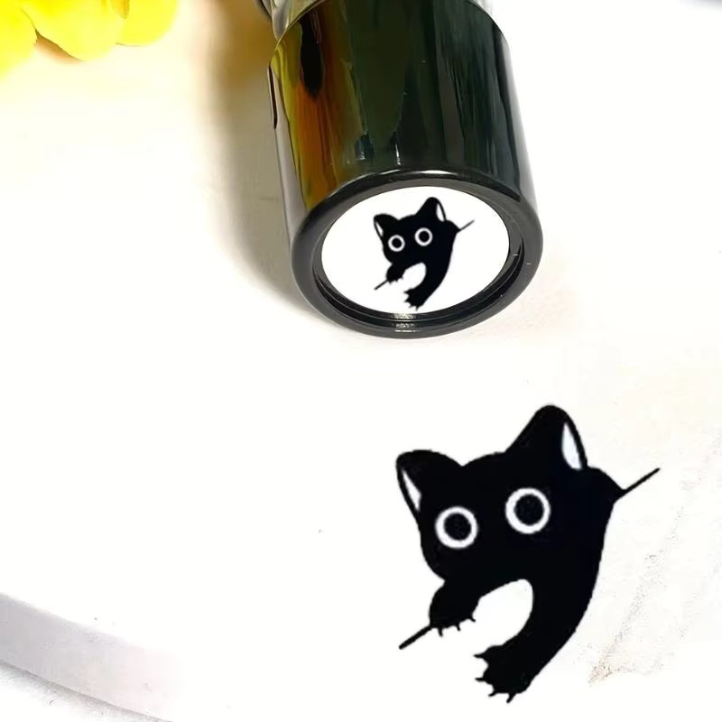 Selbststempelkissen mit schwarzem Kätzchen Motiv für DIY Scrapbooking und Tagebuchgestaltung in Schwarz - Bild 6