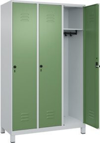 C+P Spind Classic PLUS Garderobenschrank mit 3 Abteilen, Füße, Grau/Grün, H x B x T: 195 x 120 x 50 cm - Bild 1