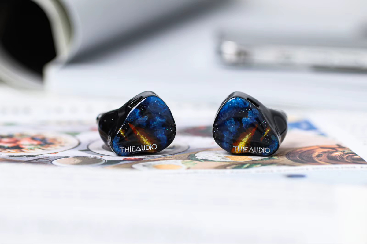 THIEAUDIO Origin Quadbrid IEM Hifi-In-Ear-Kopfhörer mit 1DD+4BA+2EST+1BC Technologie und maßgefertigtem Kabel in Multicolour - Bild 4
