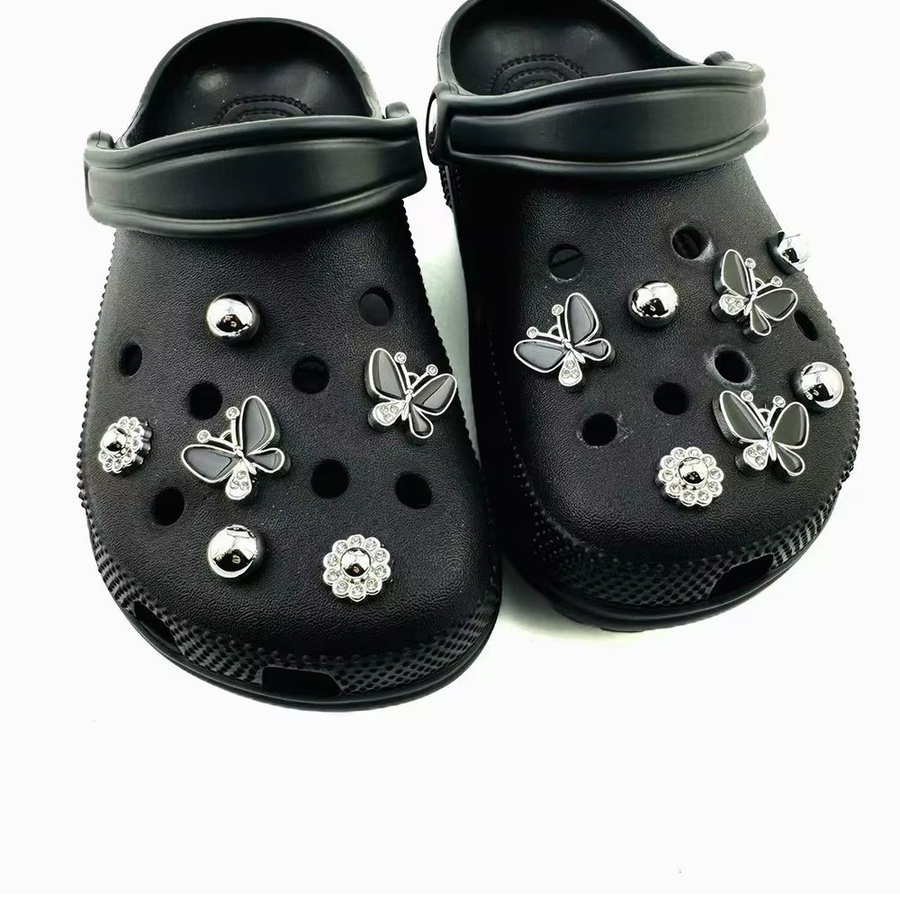 FHLDING Schuh-Charm-Set, 13-teilig, schwarzer Schmetterling, Diamant, Blume, silberne Perlen, Unisex - Bild 6