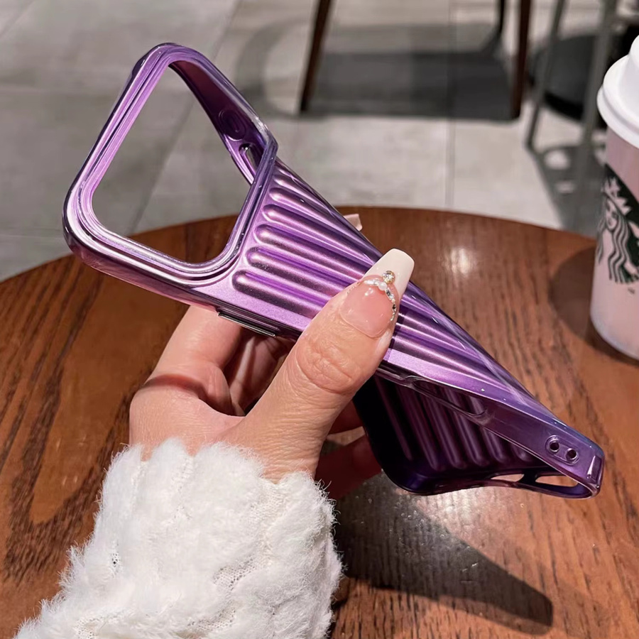 Luxuriöse 3D-Texturierte Handyhülle für Apple iPhone in Purple, Schlanke Weiche TPU Schutzhülle mit Designer-Rückseiten-Cover - Bild 1