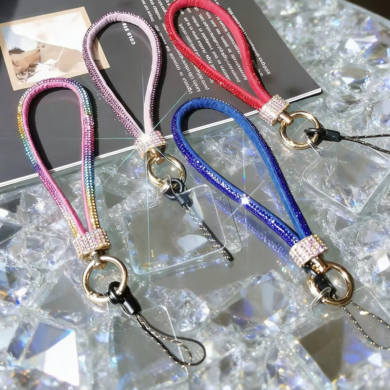 WSSHE Luxus-Handyarmband mit Glitzer-Strass-Kette in Silber und Multicolour für iPhone und Samsung - Bild 1