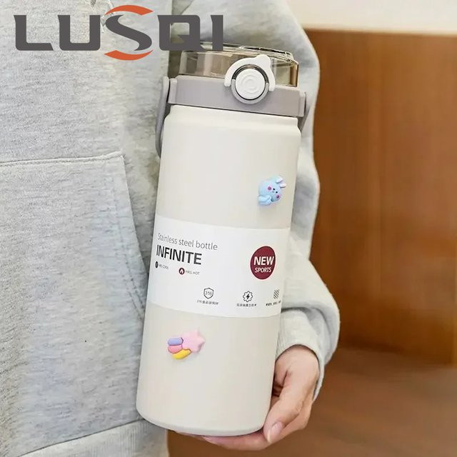 Lusqi Thermoskanne aus Edelstahl mit Griff und Stroh für den Außenbereich, Blau/Weiß, 1000 ml / 1200 ml - Bild 1