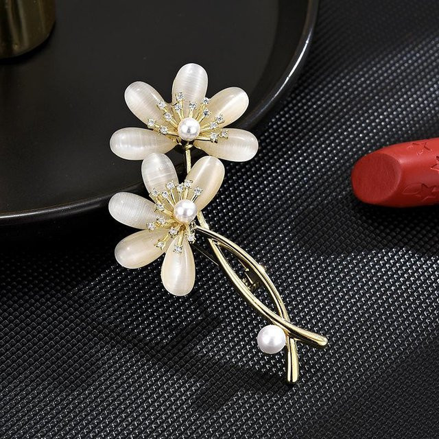 YIRAN Brosche, Zirkon, Imitationsperlen, Blumen, weiß, Damen - Bild 1