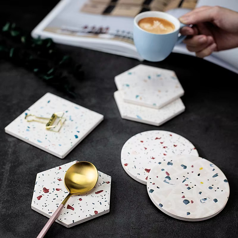Inyahome Set mit runden Keramik-Untersetzern im Terrazzo-Design mit Halterung - Bild 6