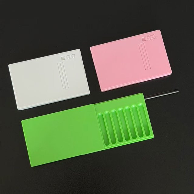 KeYi Schnupftabak-Aufbewahrungsset in Pink mit 8 Fächern und Metalllegierung-Koffer - Bild 1