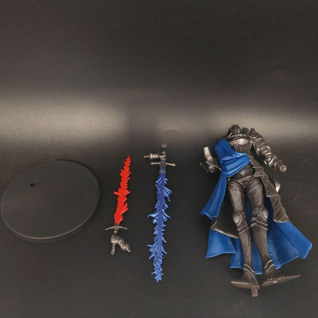 Rellana Vollmondkönigin Twin Moon Knight Actionfigur, 21cm, ab 14 Jahren - Bild 1