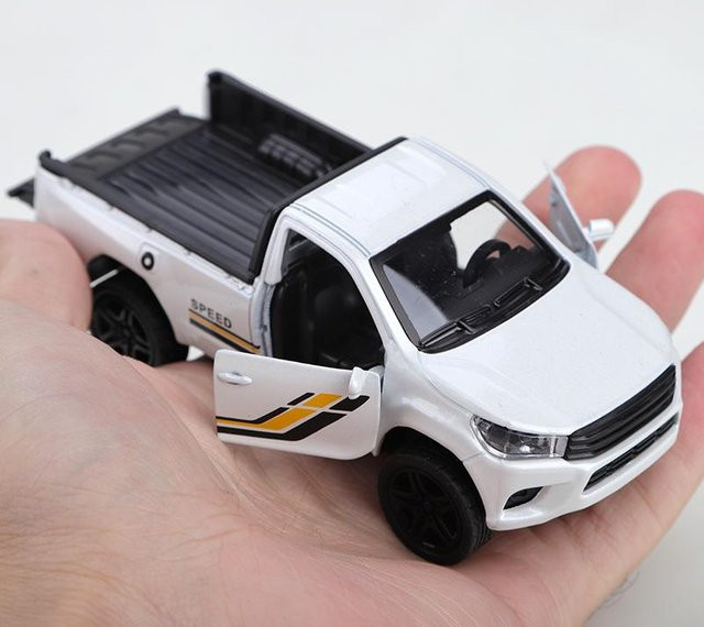 Linyi toy car Retro Klassischer Hella-Stil Pickup-Truck, Spielzeugauto, Druckgussmetall, Maßstab 1:36, ab 4 Jahren - Bild 1