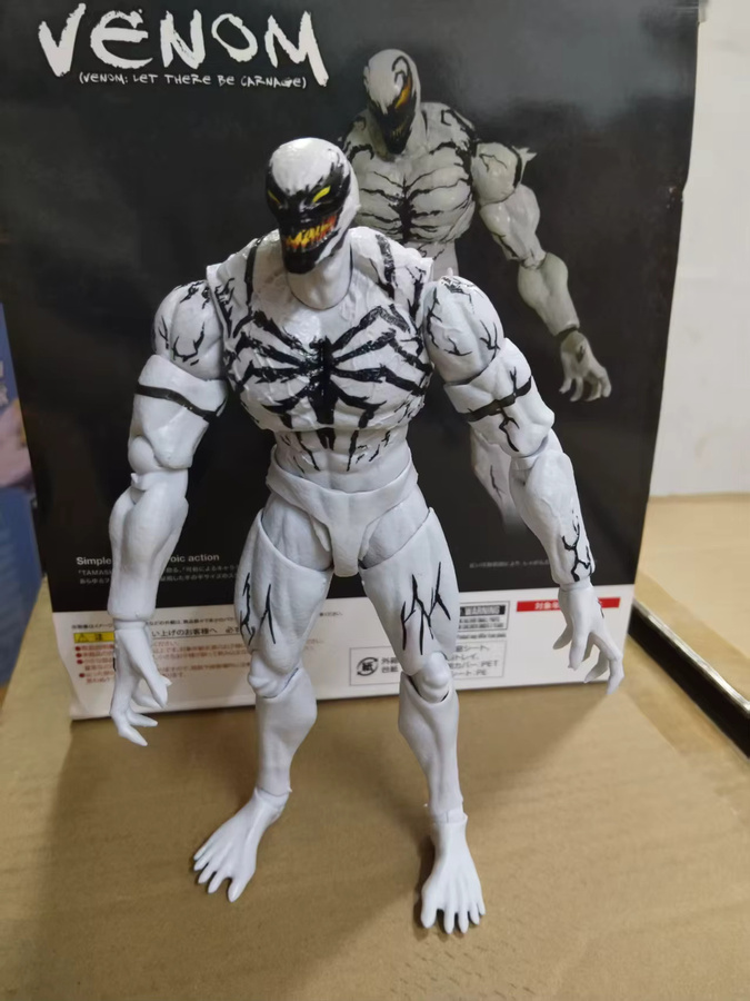 Bandai Marvel Venom-Figur, Actionfigur, ab 14 Jahren - Bild 2