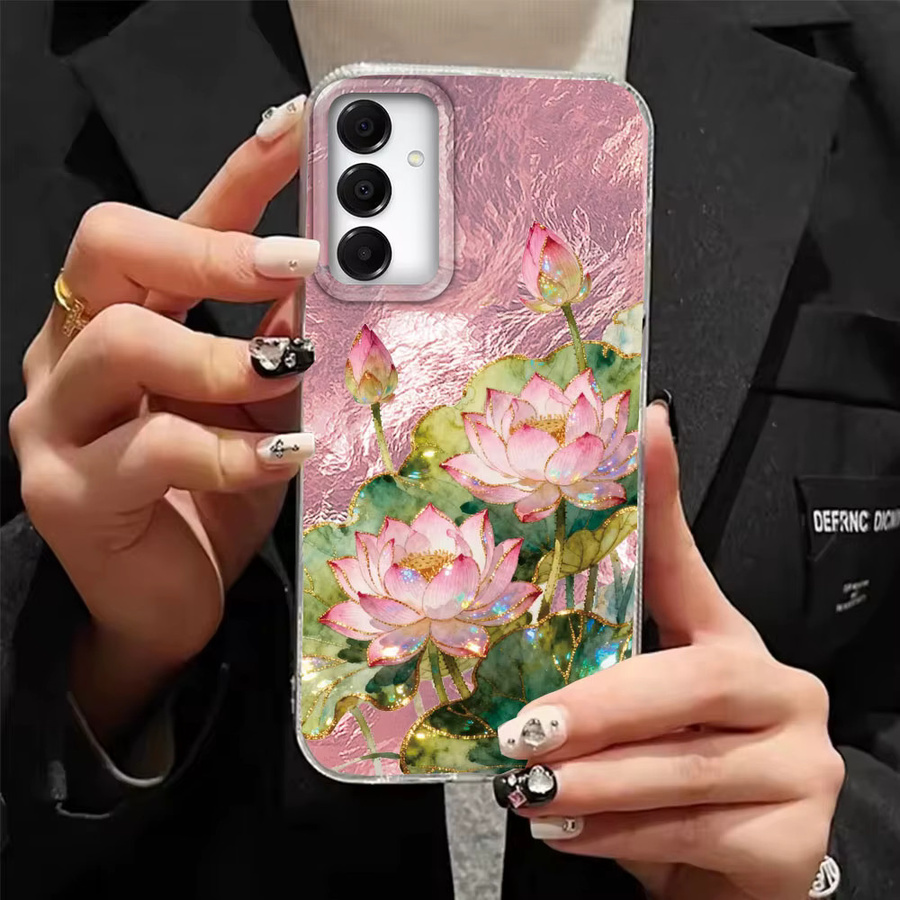 Luxuriöse Samsung Galaxy Handyhülle mit koreanischem Lotusblüten-Mädchen Design für Samsung Galaxy A56 A55 A16 A07 A17 A26 A54 A15 A13 A36 A25 A35 A14 A34 A12 - Bild 2