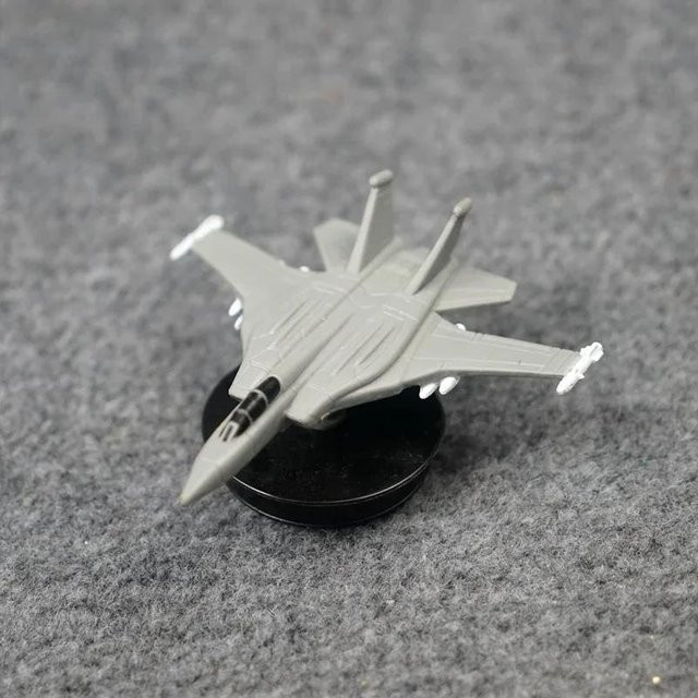 Top Gun Kampfflugzeug Helm Modell, Actionfigur, ab 14 Jahren - Bild 1