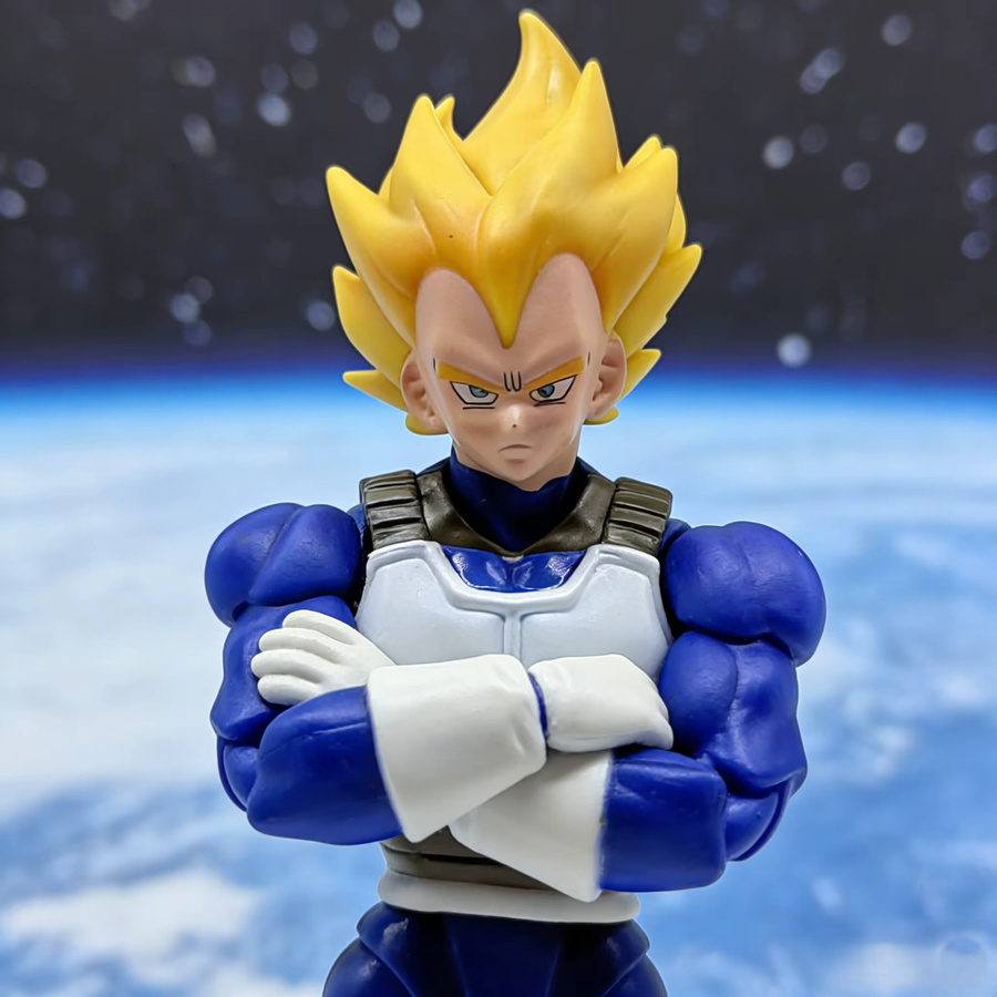Bandai Dragon Ball Z Vegeta Actionfigur, Super Saiyan Sammelfigur - Bild 2