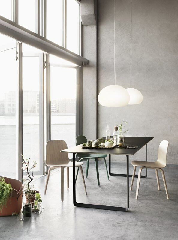 Muuto Fluid Hängeleuchte aus Glas in Weiß - Bild 2