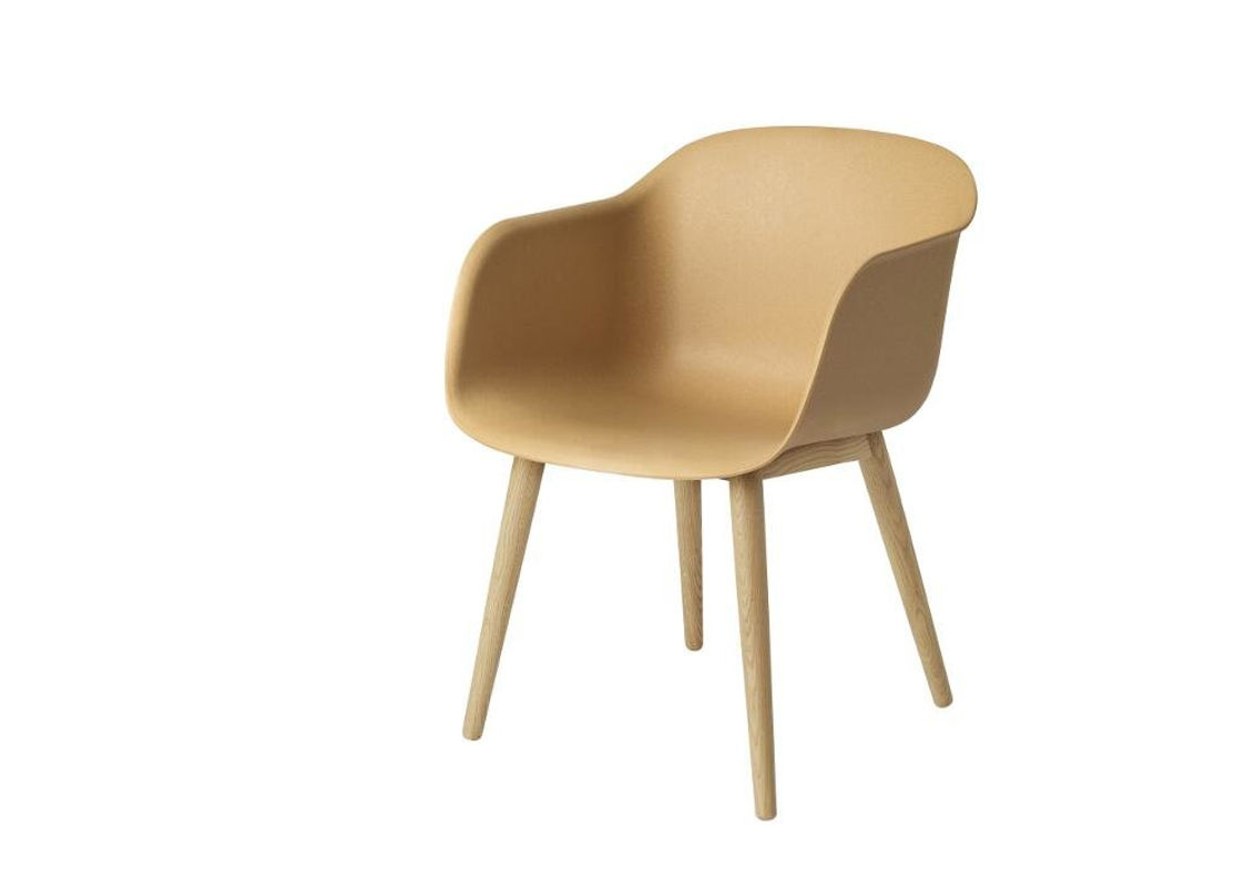 Muuto Fiber Armlehnstuhl mit Holzgestell in Beige - Bild 2