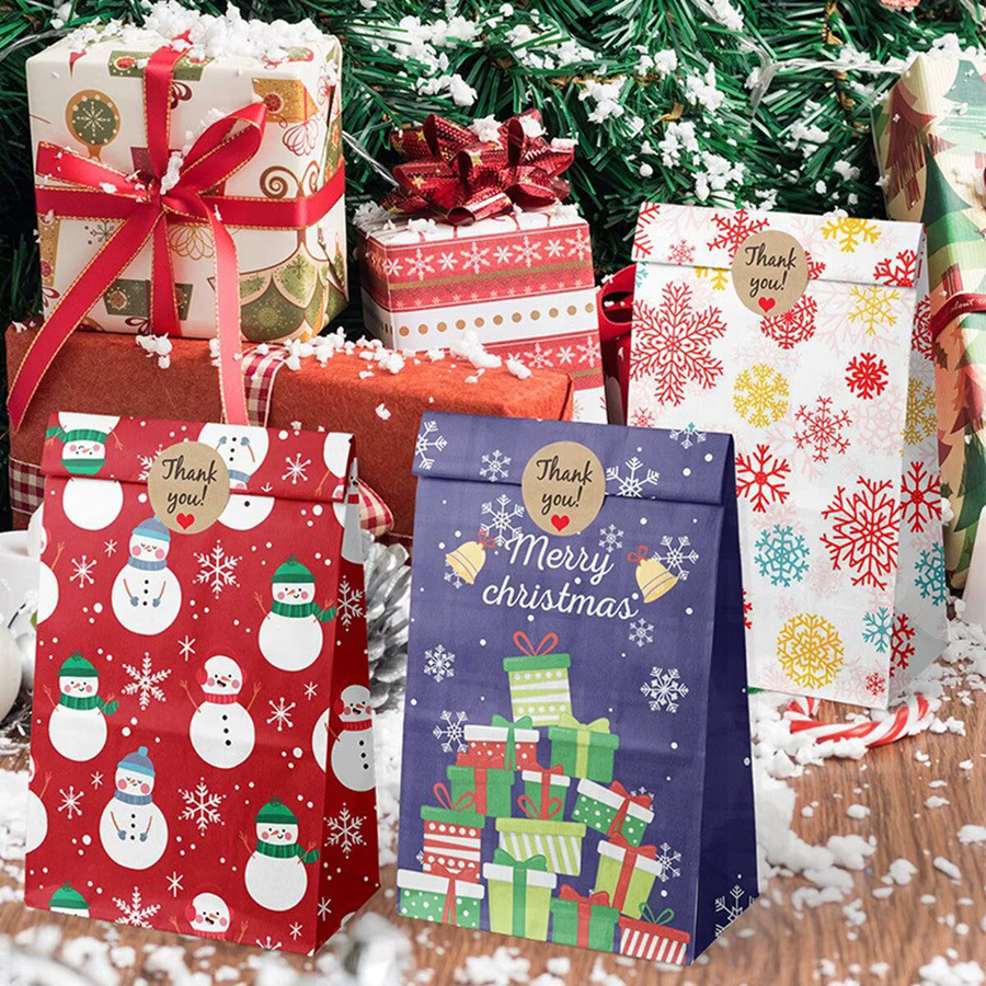 Weihnachtsgeschenkverpackung aus Kraftpapier mit Santa Claus und Schneemann Motiven, Mehrfarbig - Bild 2