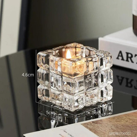 Moderner quadratischer Kerzenhalter aus Glas in Transparent von Household supplies MH für Teelichter und Blockkerzen