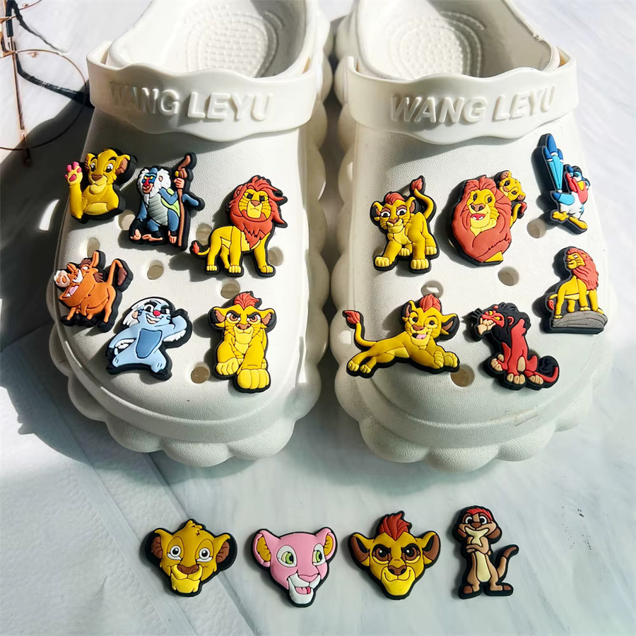 Simba Schuh-Charms, Cartoon, Unisex - Bild 3