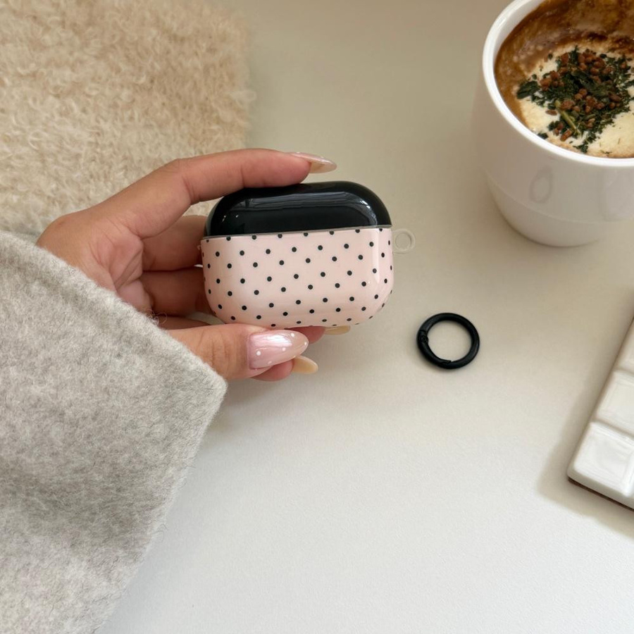 Schwarze Kopfhörerhülle mit Pünktchen für Apple AirPods Pro 2. Generation und AirPods 4 - Bild 1