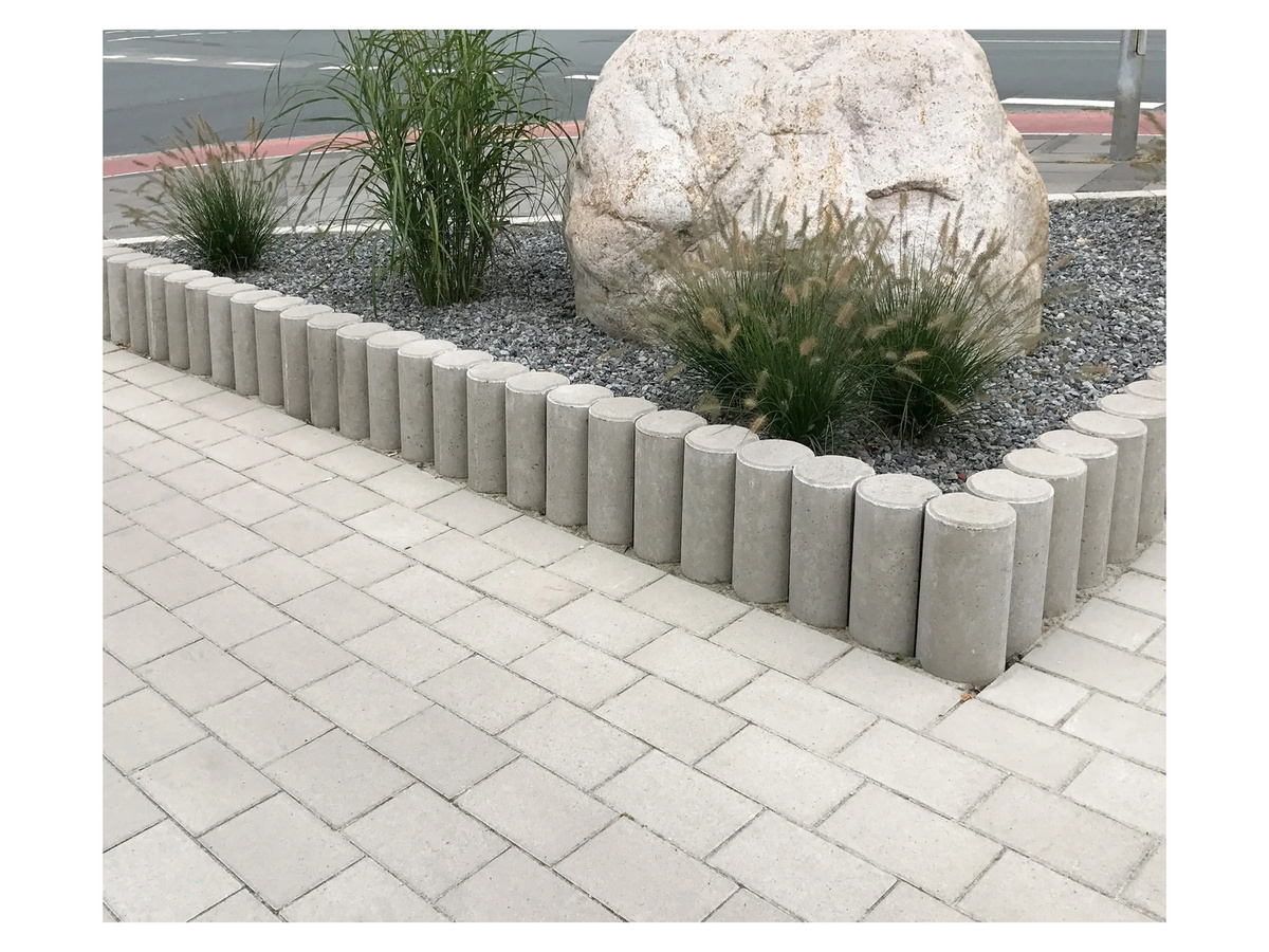 DIEPHAUS Randbefestigung KLEIN-PALISADE aus Beton in Grau, B/T/H: 15 x 15 x 60 cm - Bild 2