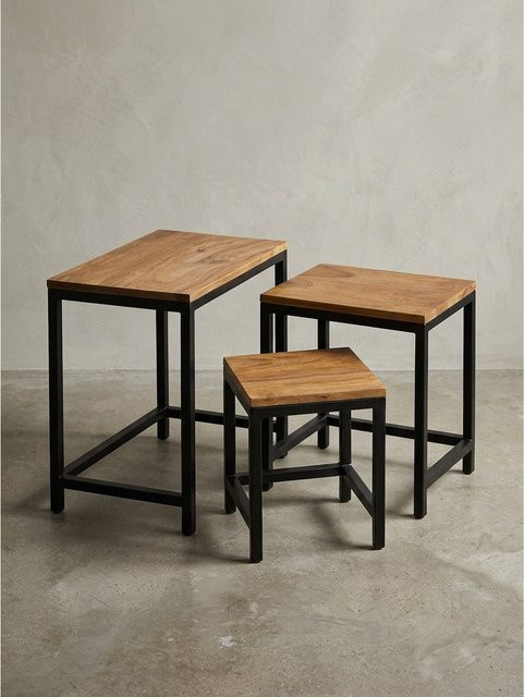 3-teiliges Beistelltisch Set von KADIMA DESIGN aus Massivholz und Metall in Braun - Bild 1