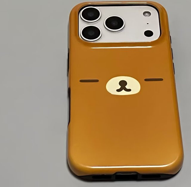 Niedliche Rilakkuma Handyhülle von Potdemiel in Orange für iPhone 11 bis iPhone 17 Pro Max Plus mit luxuriöser Doppelschicht-Rückabdeckung - Bild 1